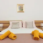 Mandalina House Apartmán *