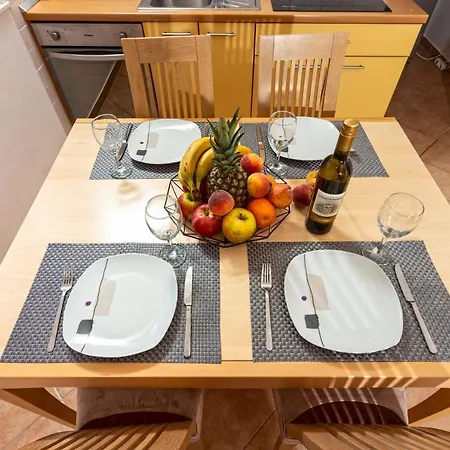 Mandalina House *