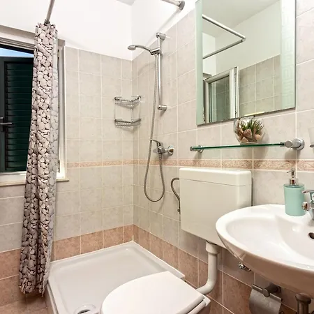 Apartman Mandalina House Stari Grad